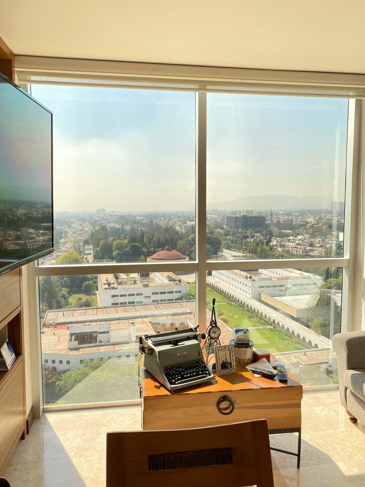 Interior de casa con polarizado